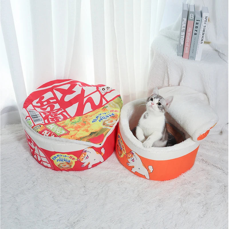 Noodle-Shaped Pet Bed